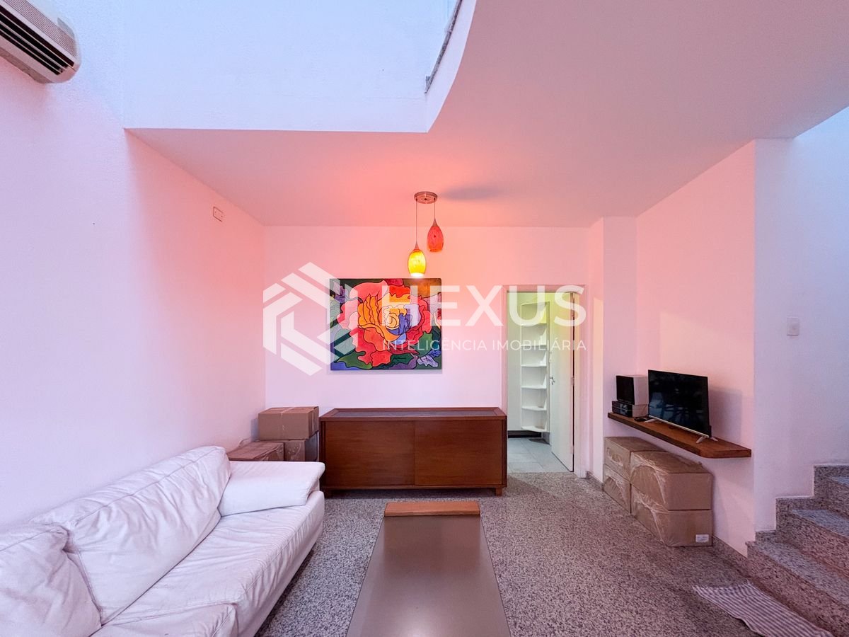 Foto 4 de Casa em condomínio beira mar com vista mar e lazer a da praia na Enseada, Guarujá