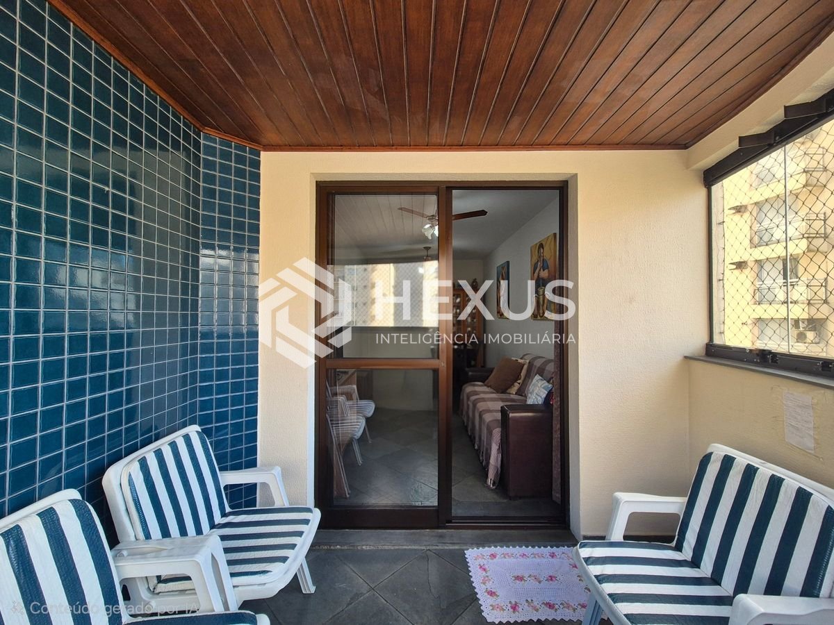 Foto 5 de Apartamento com varanda vista mar e lazer a 1 quadra da praia nas Pitangueiras, Guarujá