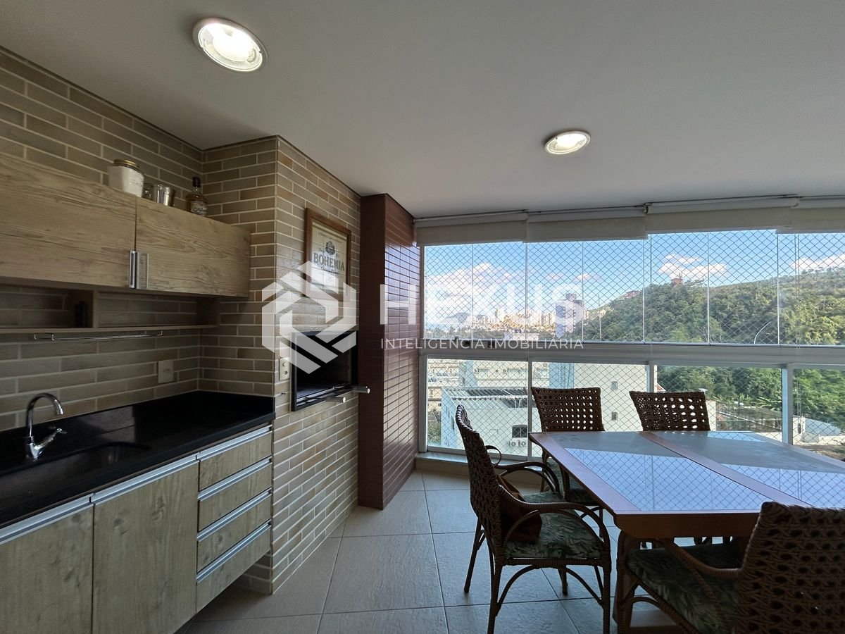 Foto 4 de Apartamento com varanda gourmet e lazer a 130m da praia na Enseada, Guarujá