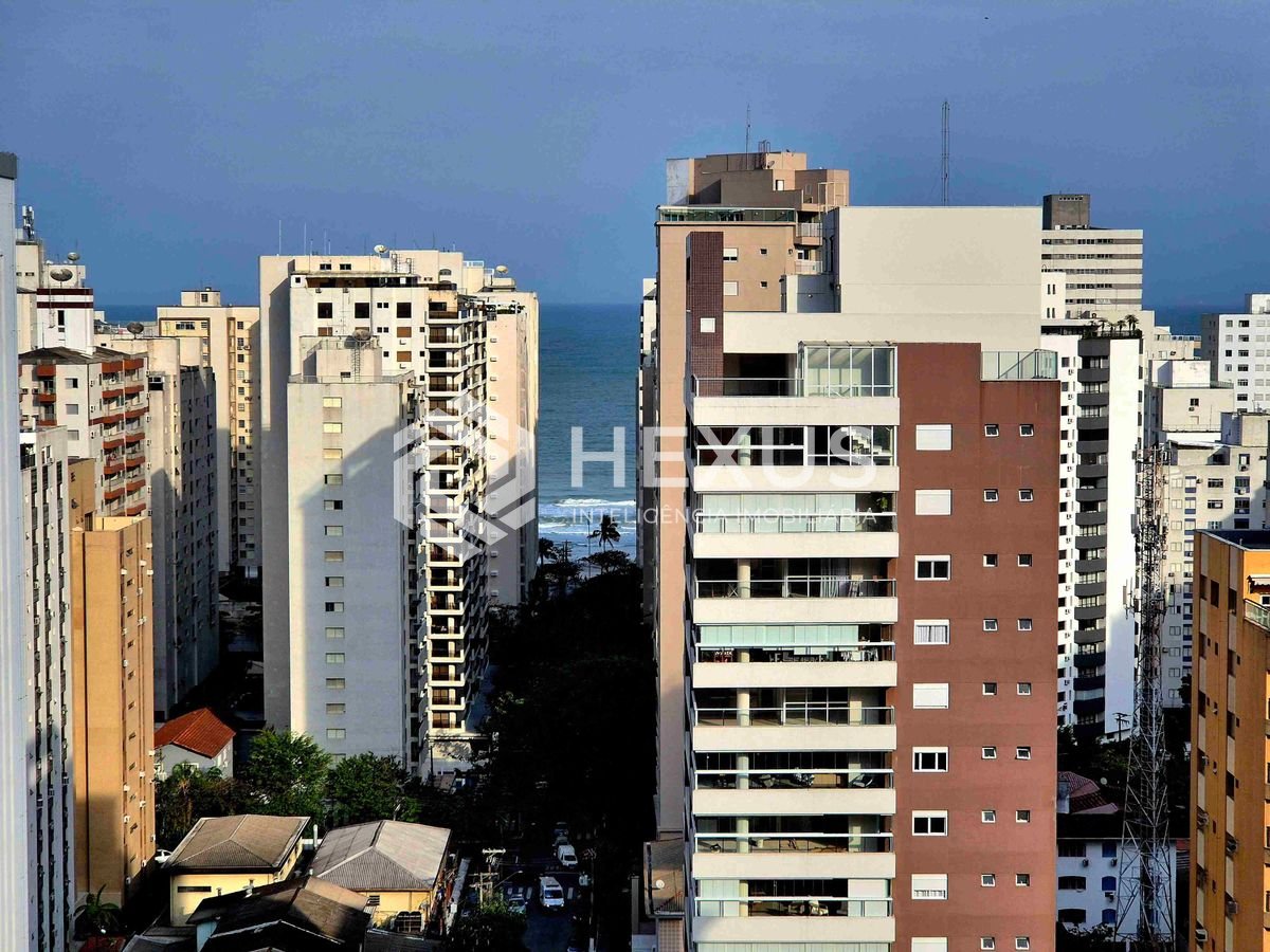 Foto 4 de Cobertura com piscina, churrasqueira, vista mar e lazer na Praia das Pitangueiras, Guaruja | Hexus