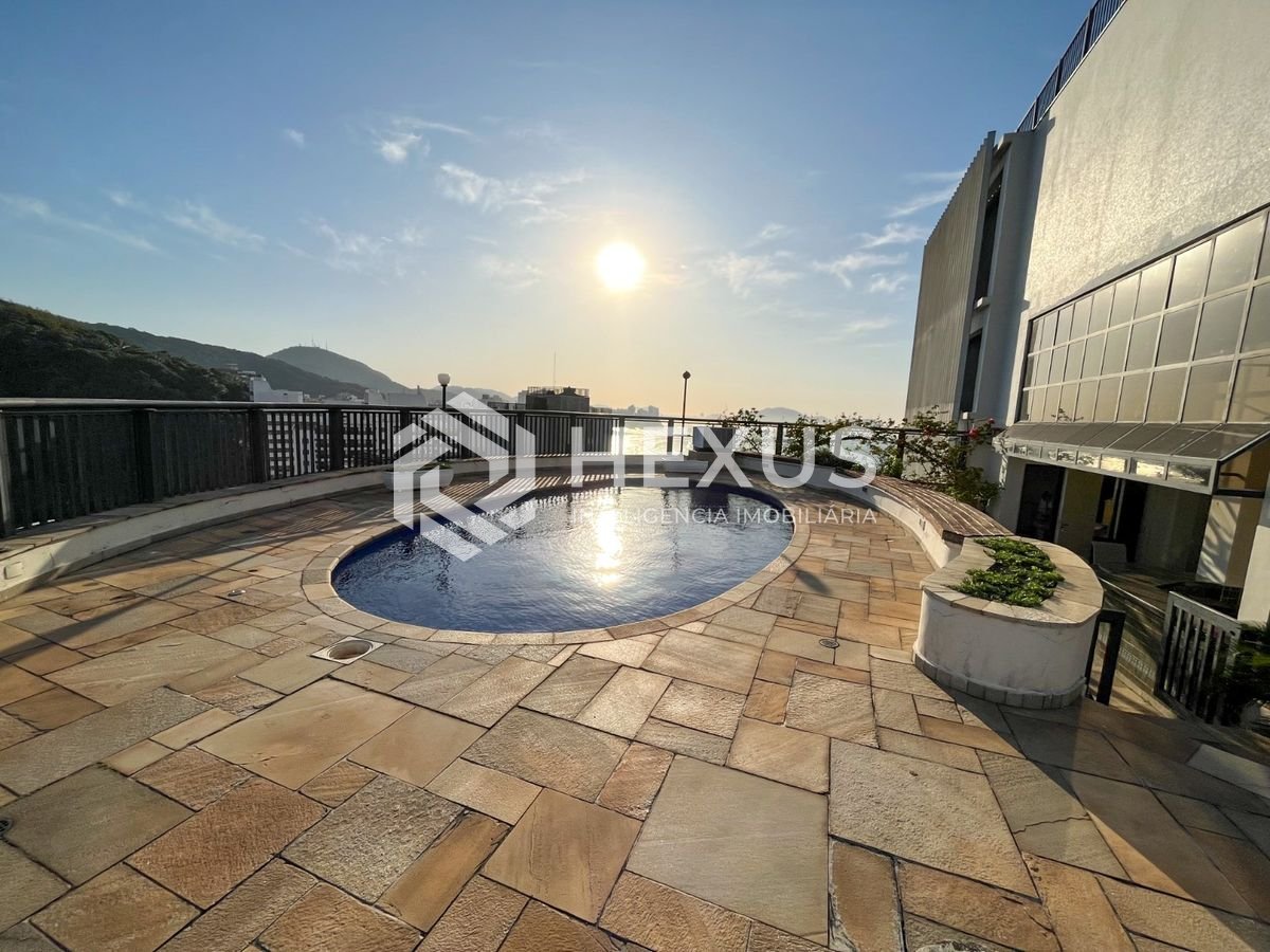 Foto 4 de Cobertura frente mar com varanda gourmet vista mar e piscina na Praia das Asturias, Guaruja