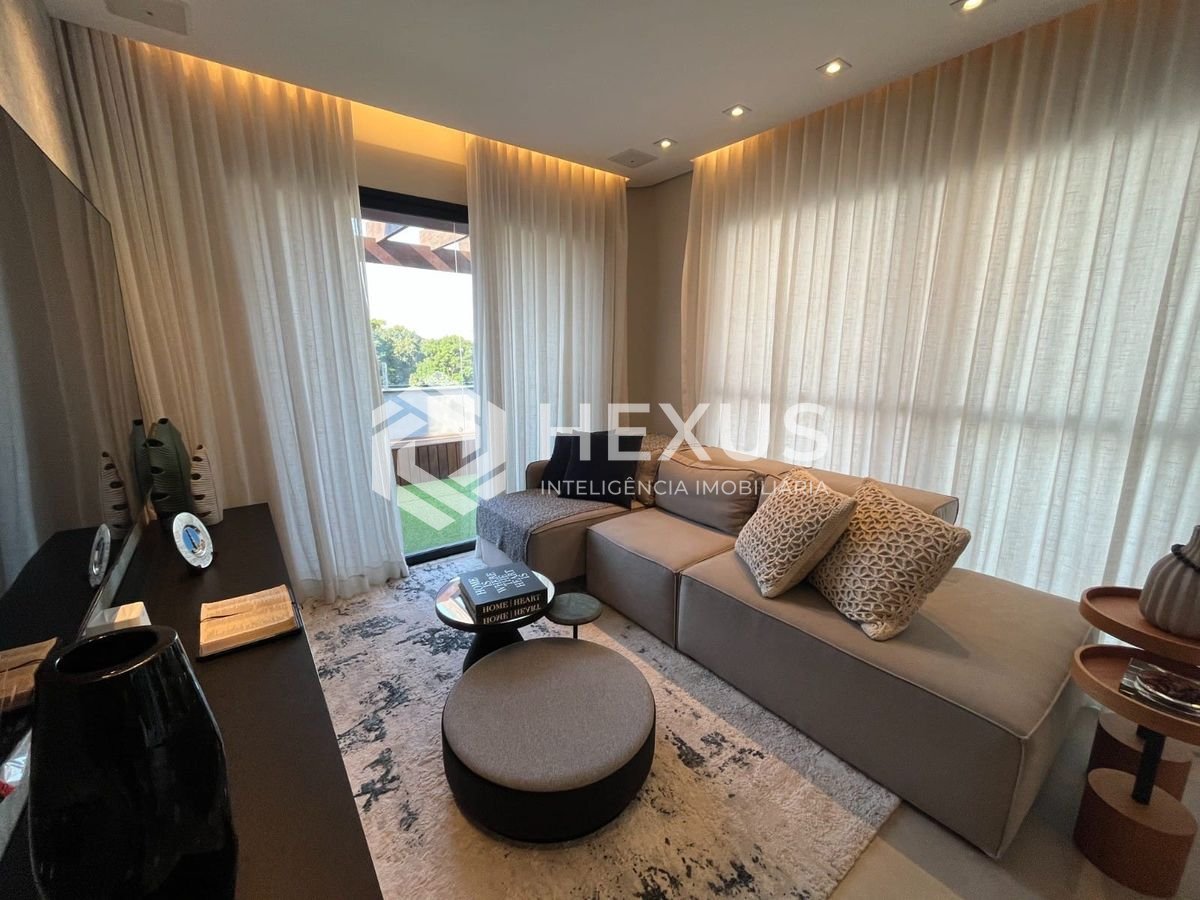 Foto 5 de Cobertura de alto luxo com piscina e churrasqueira na Praia das Pitangueiras, Guaruja