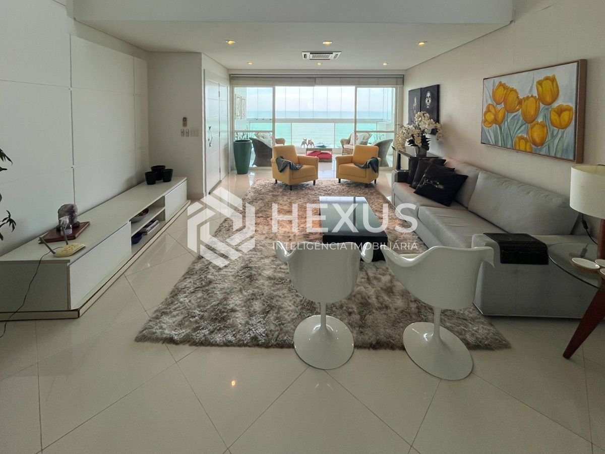 Foto 5 de Cobertura frente mar com piscina e área gourmet na Praia das Pitangueiras, Guaruja