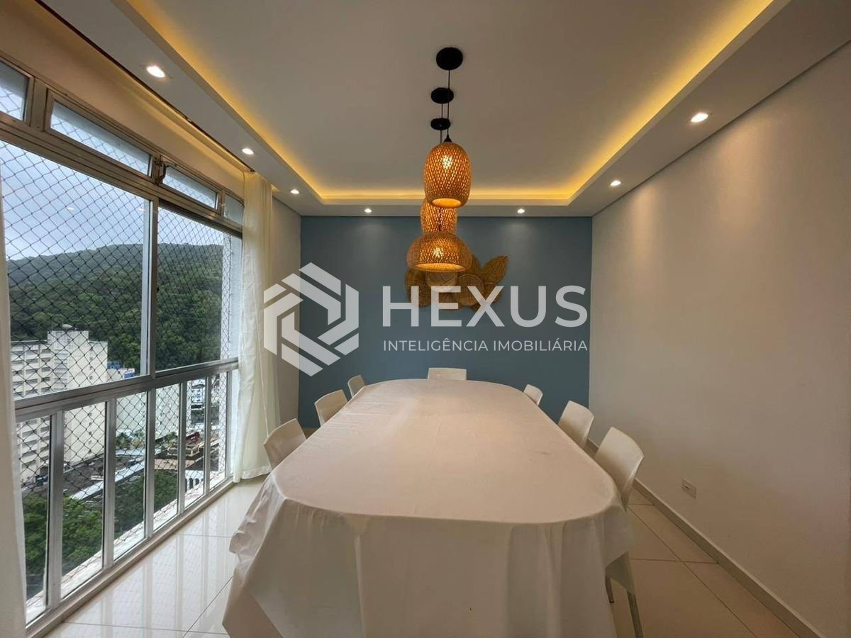 Foto 4 de Cobertura reformada com varanda gourmet vista mar nas Pitangueiras, Guarujá