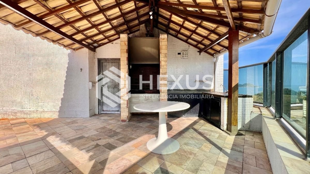 Foto 5 de Cobertura penthouse de alto padrão frente mar com piscina e churrasqueira na Praia das Asturias, Guaruja