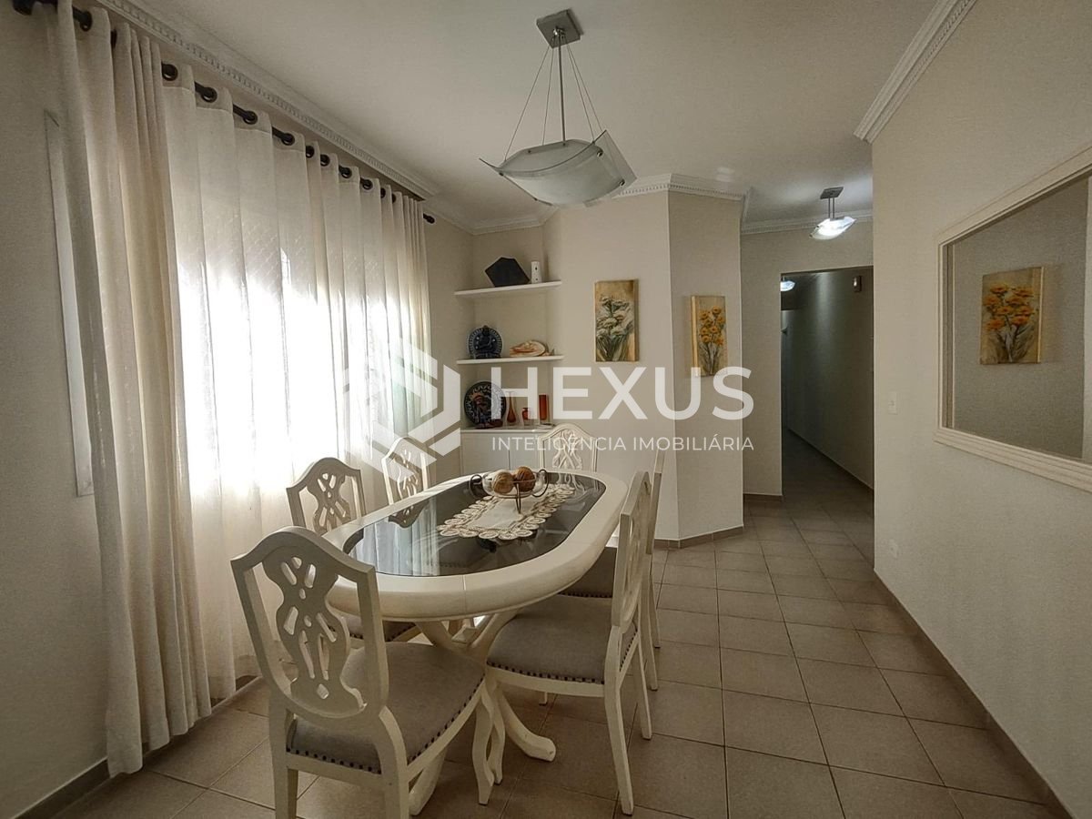 Foto 4 de Apartamento com varanda na Praia da Enseada, Guaruja