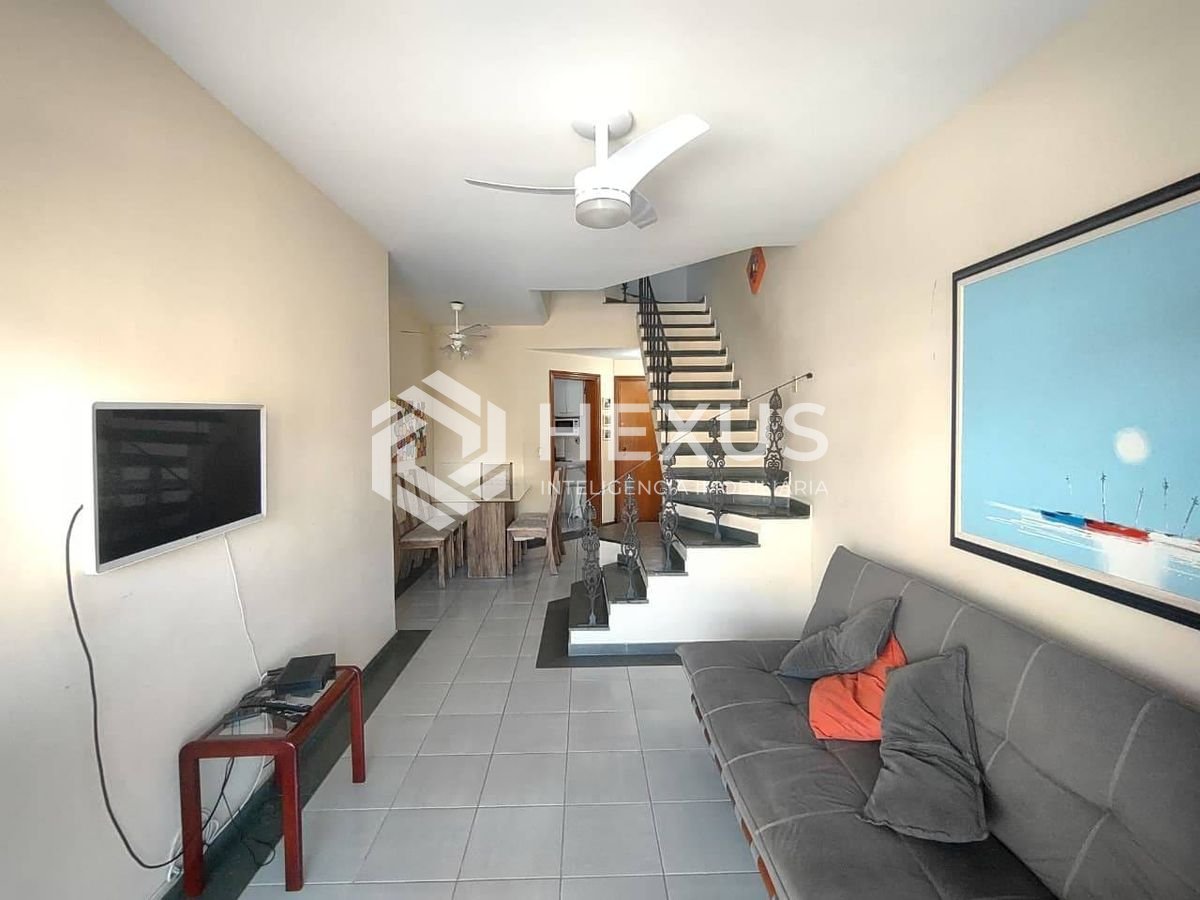 Foto 3 de Cobertura duplex com varanda vista mar e lazer na Praia da Enseada, Guaruja