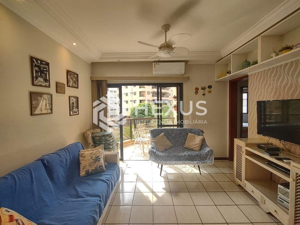 Foto 3 de Apartamento com varanda e lazer na Praia da Enseada, Guaruja