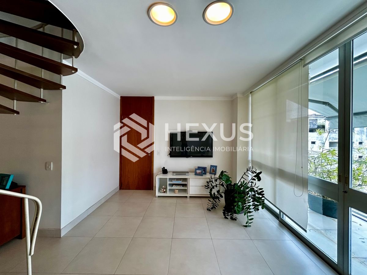 Foto 4 de Cobertura duplex com piscina e área gourmet na Praia da Enseada, Guaruja