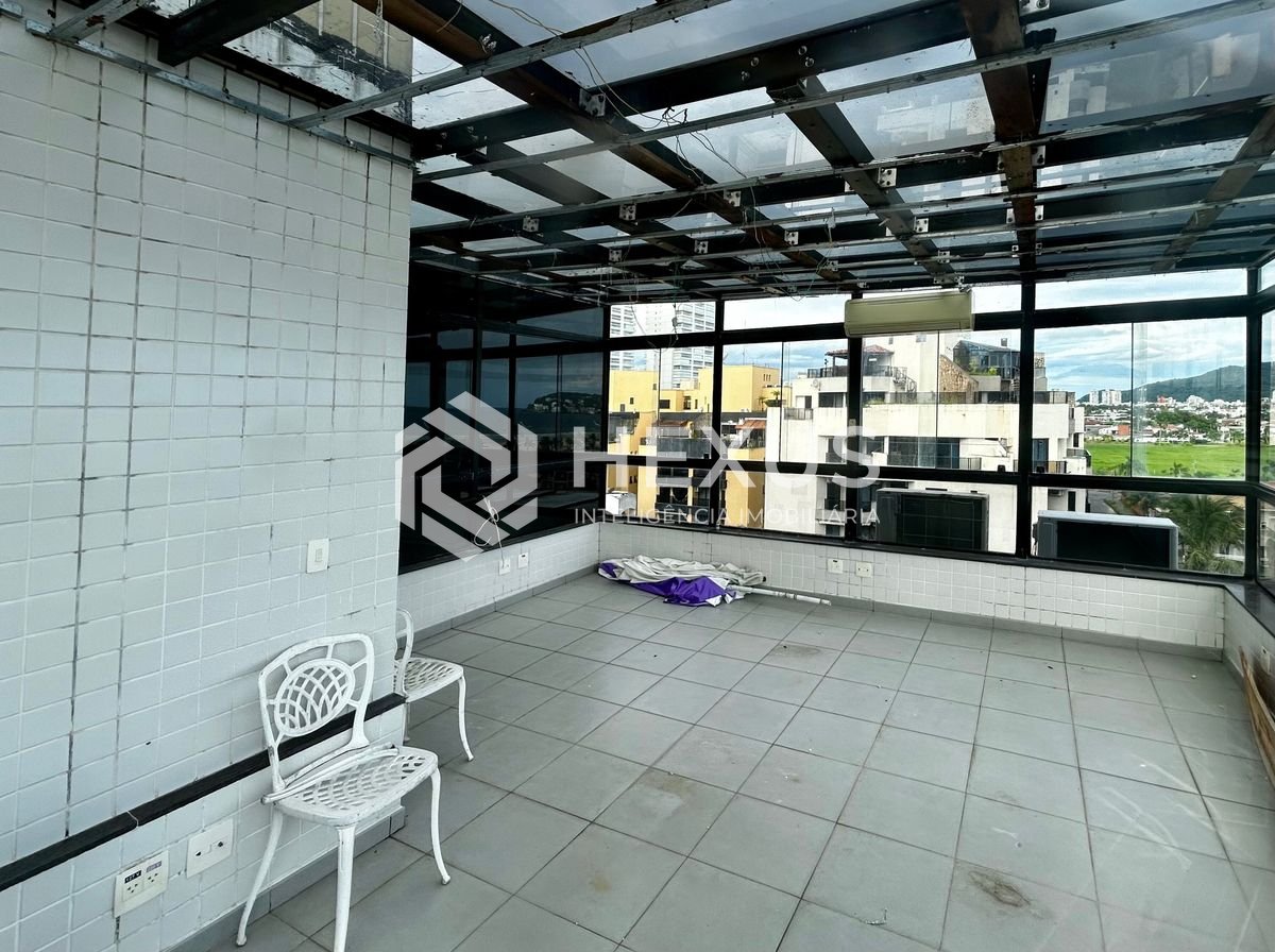 Foto 3 de Cobertura com piscina e vista mar na Praia da Enseada, Guaruja