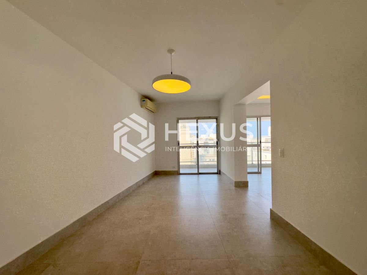 Foto 4 de Cobertura penthouse com varanda vista mar e lazer na Praia das Pitangueiras, Guaruja