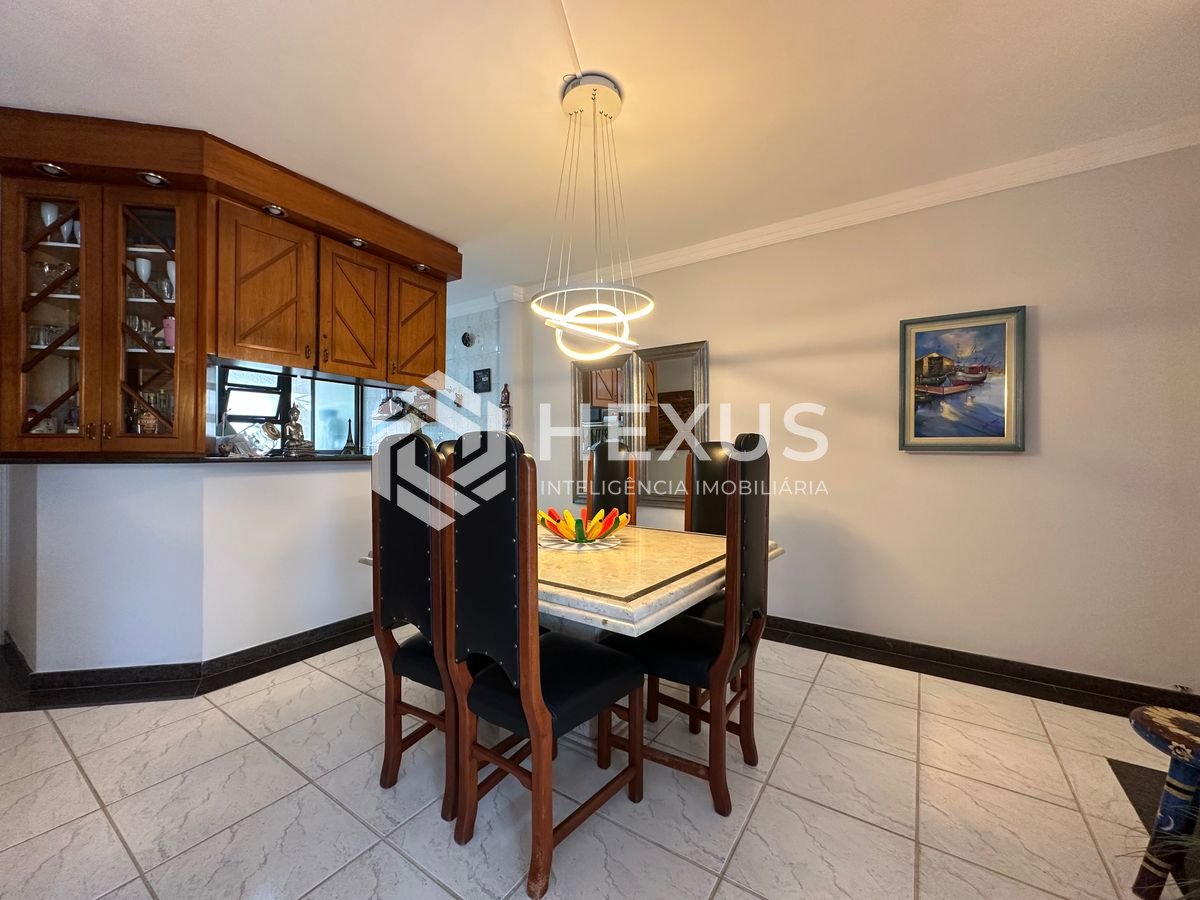 Foto 5 de Cobertura Penthouse com varanda e lazer a 500m da praia na Enseada, Guarujá