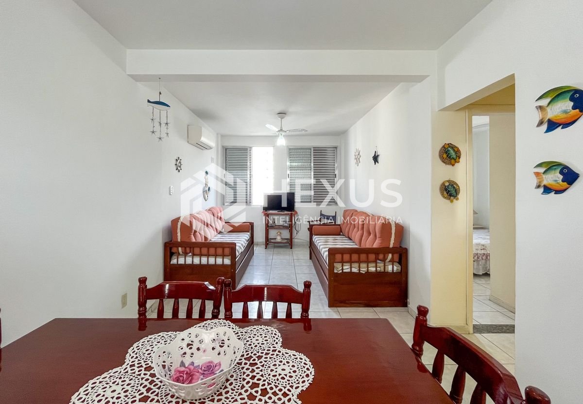 Foto 3 de Apartamento a 1 quadra da praia na região da Barra Funda nas Pitangueiras, Guarujá