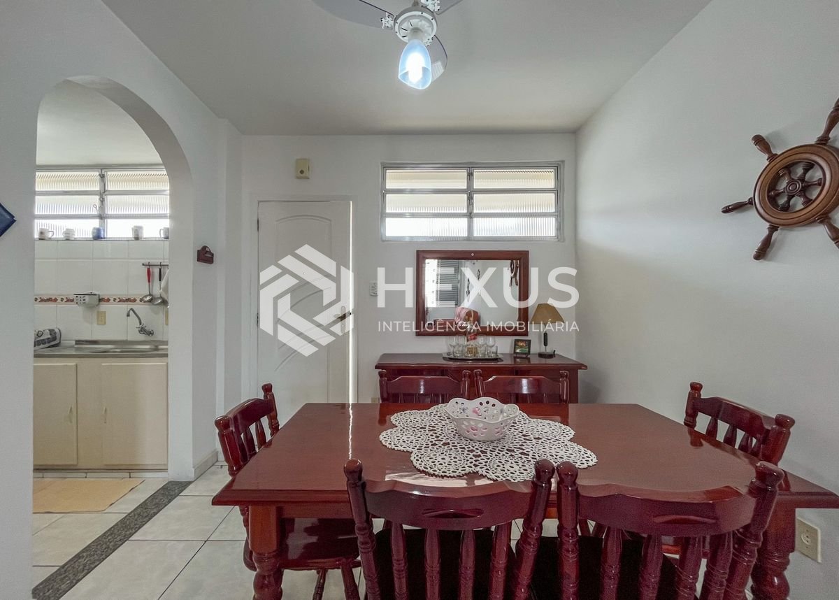 Foto 4 de Apartamento a 1 quadra da praia na região da Barra Funda nas Pitangueiras, Guarujá