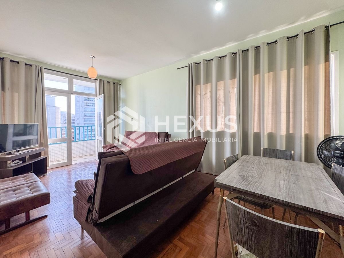 Foto 3 de Apartamento com vista mar a 1 quadra da praia nas Pitangueiras, Guarujá