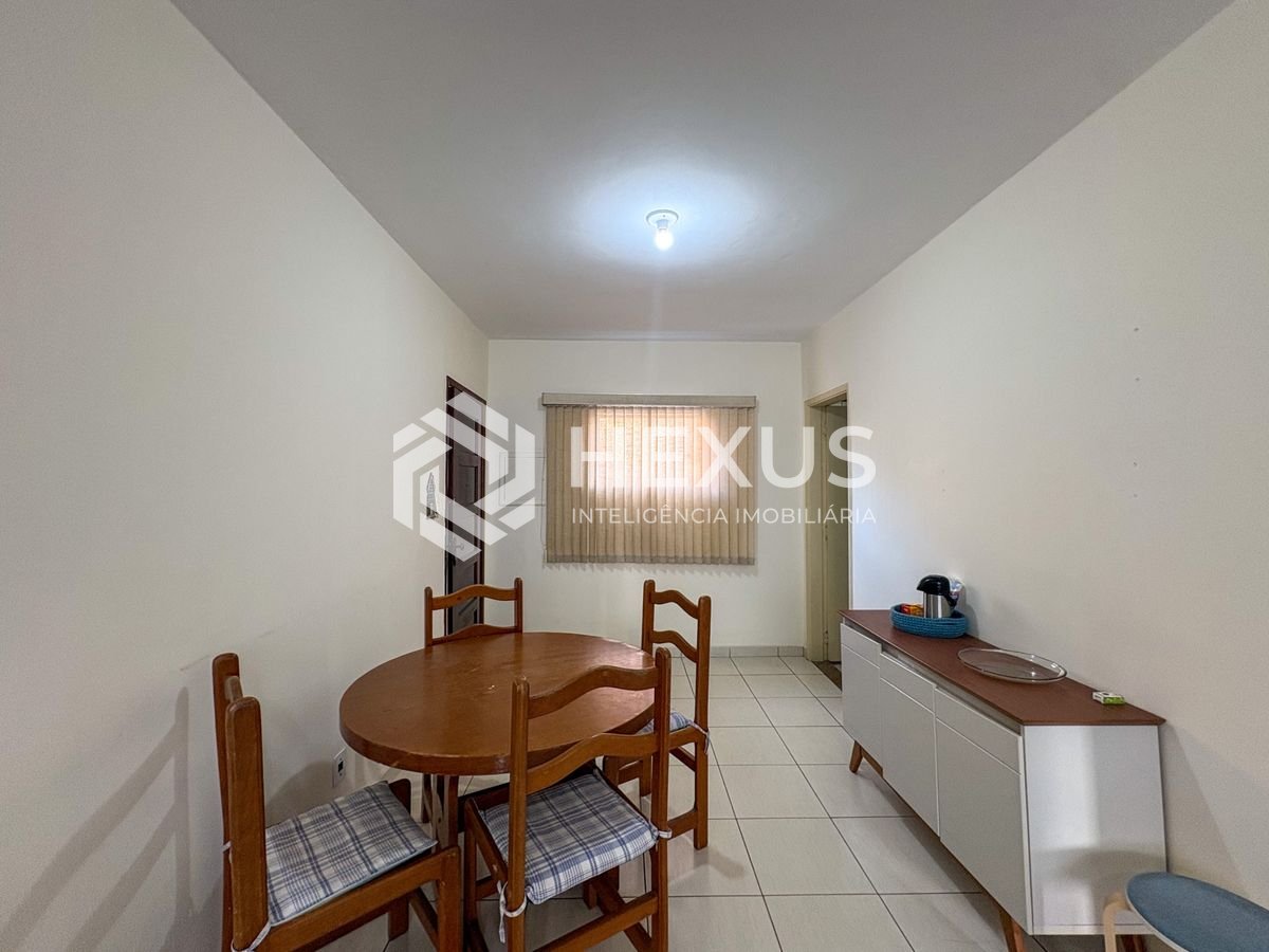 Foto 5 de Apartamento a 250m da praia na região do Jardim Las Palmas no Jardim Astúrias, Guarujá