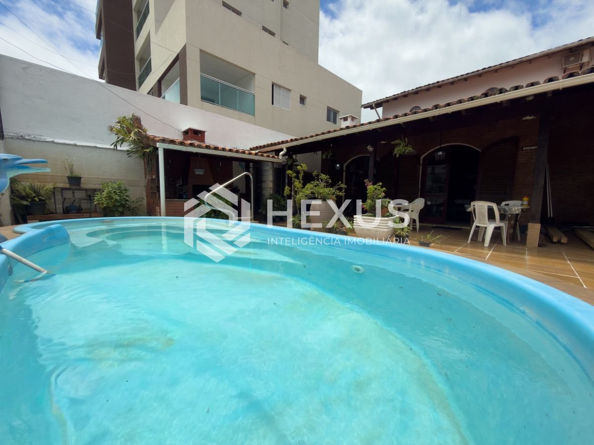 Casa na Enseada — foto 1