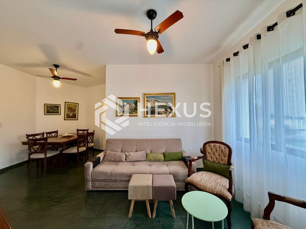 Foto 5 de Apartamento com varanda a 400m da praia na Enseada, Guarujá