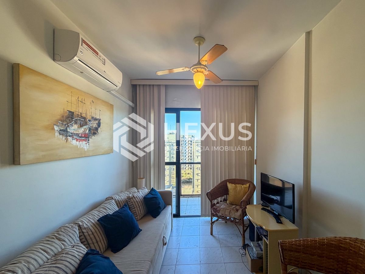 Foto 4 de Apartamento com varanda e lazer a 500m da praia na Enseada, Guarujá