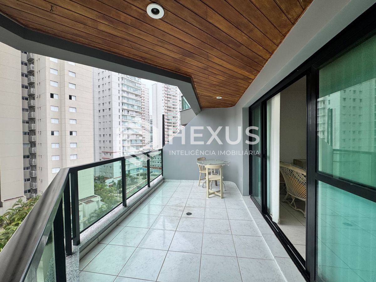 Foto 5 de Apartamento com varanda e lazer no Jardim Astúrias, Guarujá