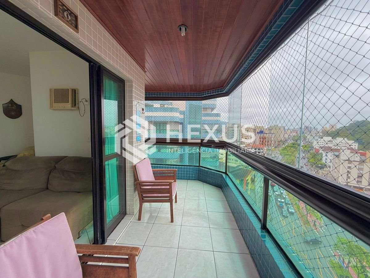 Foto 2 de Apartamento com varanda vista mar e lazer a 400m da praia na Enseada, Guarujá
