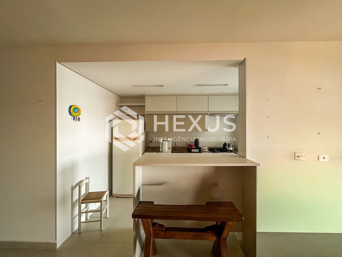 Foto 4 de Apartamento reformado com varanda gourmet vista mar em Jardim Virgínia, Guarujá