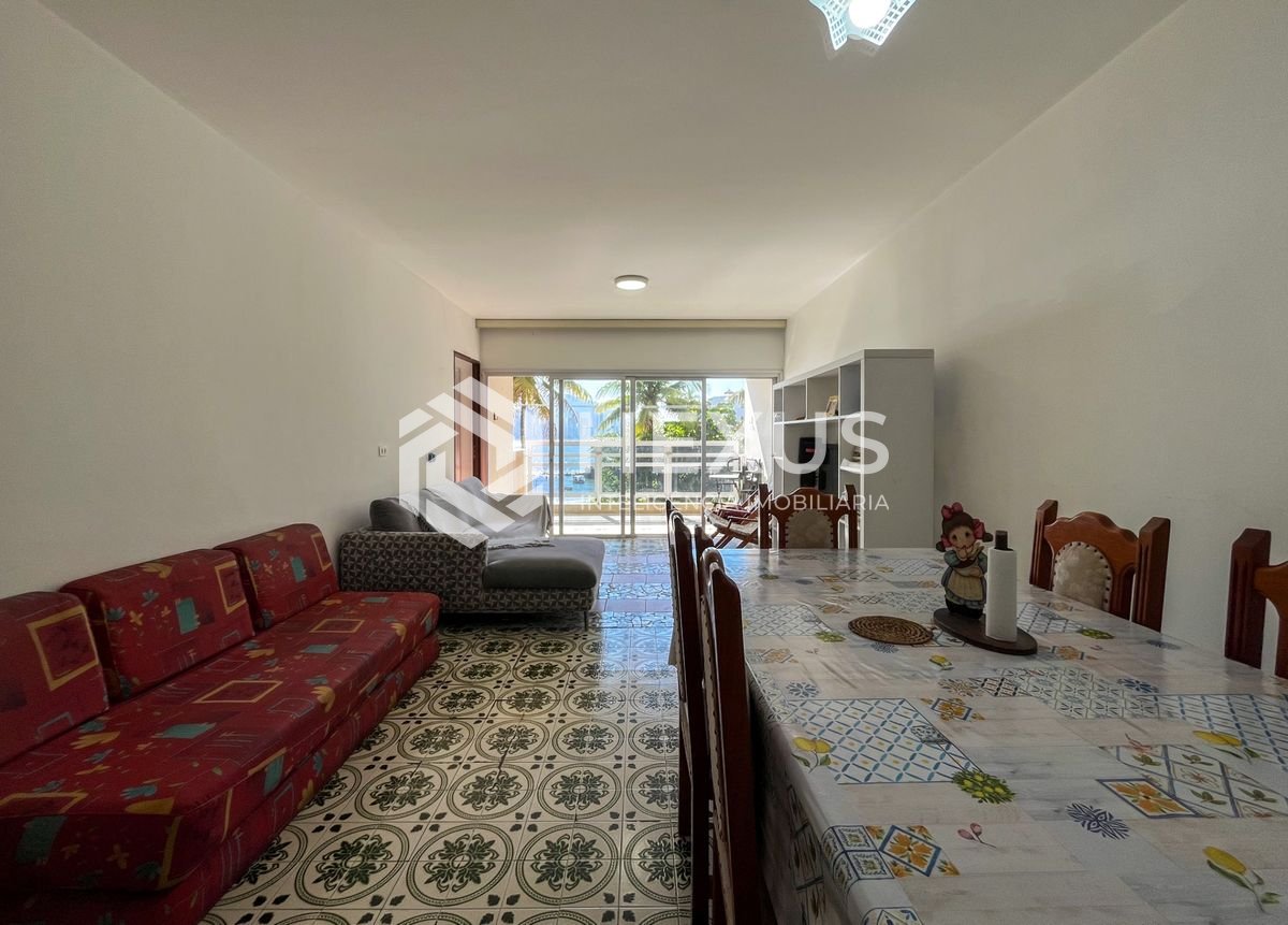 Foto 5 de Apartamento frente mar com varanda vista mar e lazer no Jardim Astúrias, Guarujá