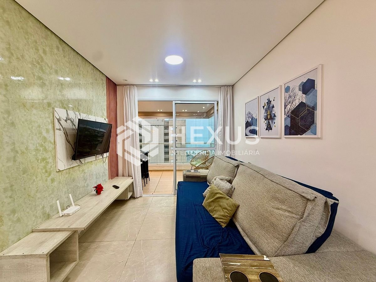 Foto 5 de Apartamento reformado com varanda vista mar e lazer a 300m da praia na região do Tortugas na Enseada, Guarujá