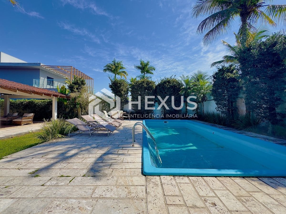 Foto 3 de Casa com piscina e área gourmet no Jardim Acapulco, Guarujá