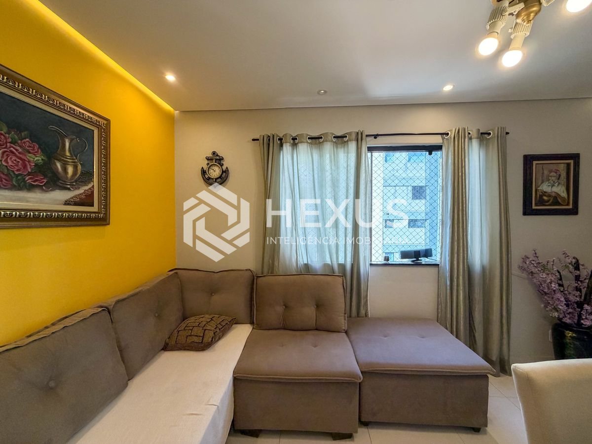 Foto 4 de Apartamento reformado a 1 quadra da praia na Região da Padaria Vidal no Jardim Astúrias, Guarujá