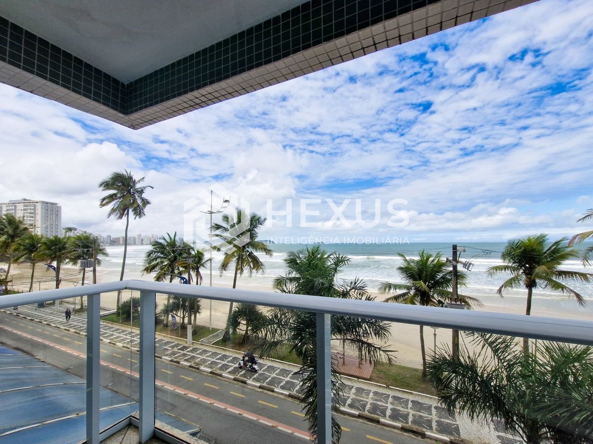 Foto 4 de Apartamento frente mar com varanda vista mar e lazer no Jardim Astúrias, Guarujá
