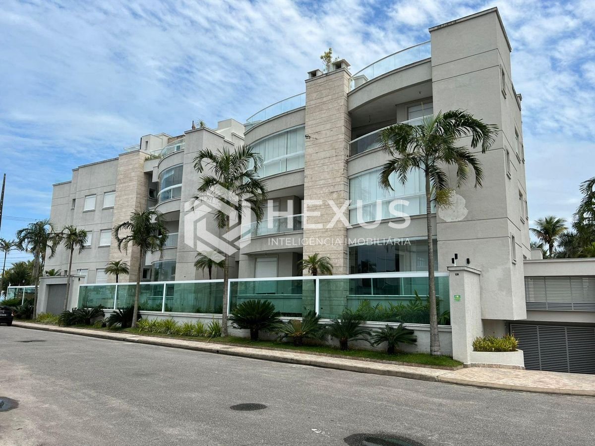 Apartamento na Enseada — foto 1