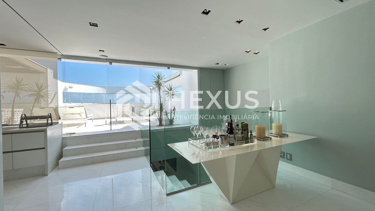 Foto 5 de Cobertura com vista mar e piscina privativa no Condomínio Tortugas, Guarujá