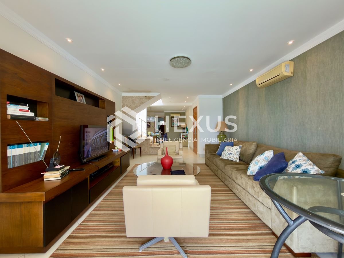 Foto 4 de Cobertura frente mar com varanda gourmet vista mar no Jardim Astúrias, Guarujá