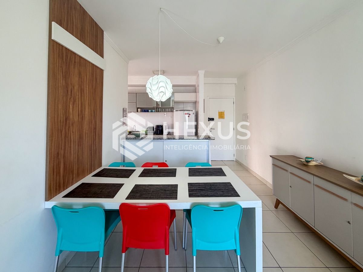 Foto 3 de Apartamento com varanda e lazer na Enseada, Guarujá