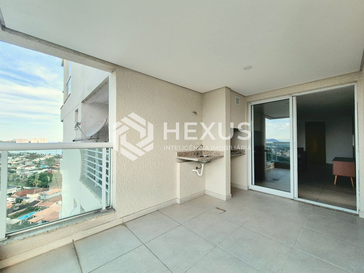 Foto 2 de Apartamento com varanda vista mar e lazer a 500m da praia na Enseada, Guarujá
