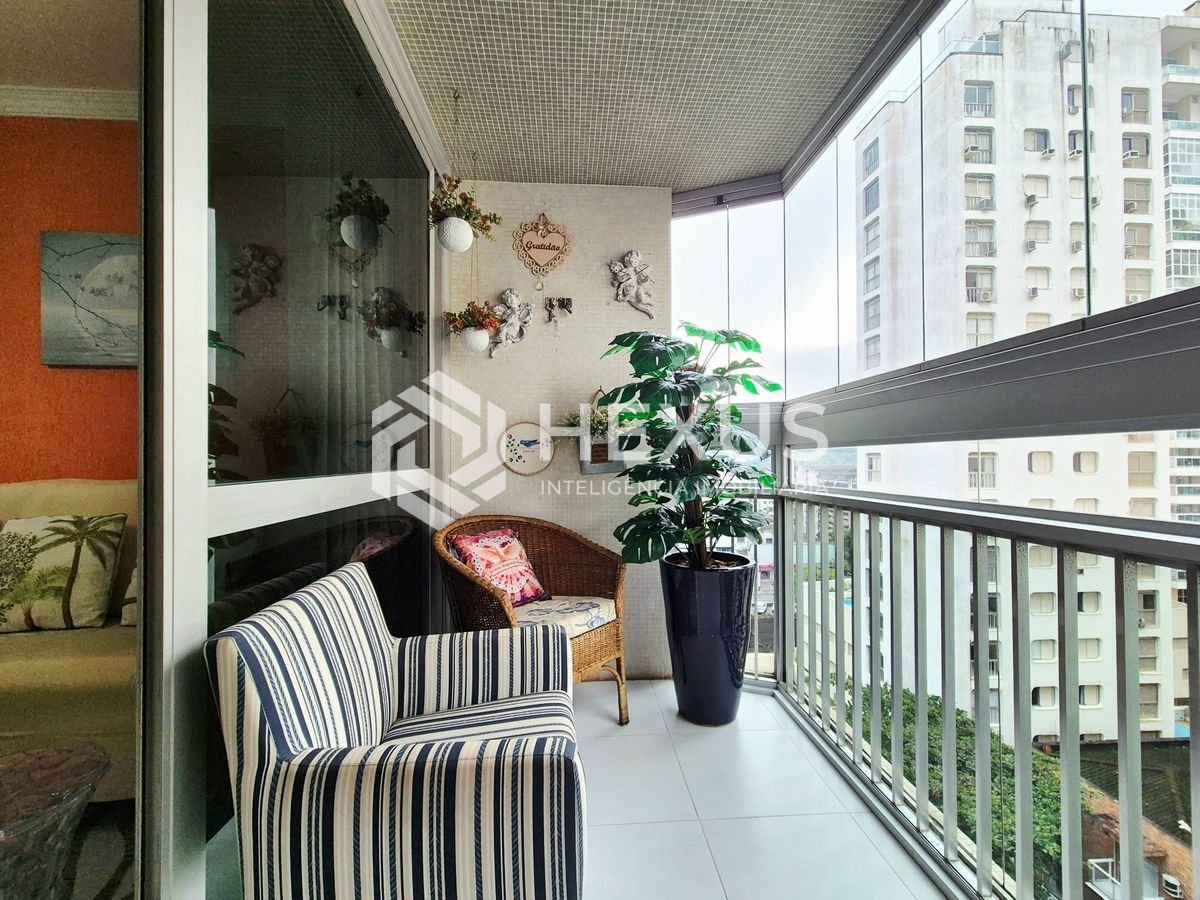 Apartamento em Pitangueiras — foto 1