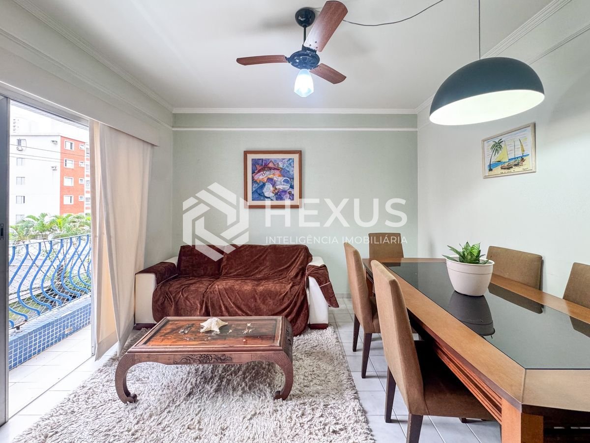 Foto 4 de Apartamento reformado a 400m da praia no Jardim Astúrias, Guarujá