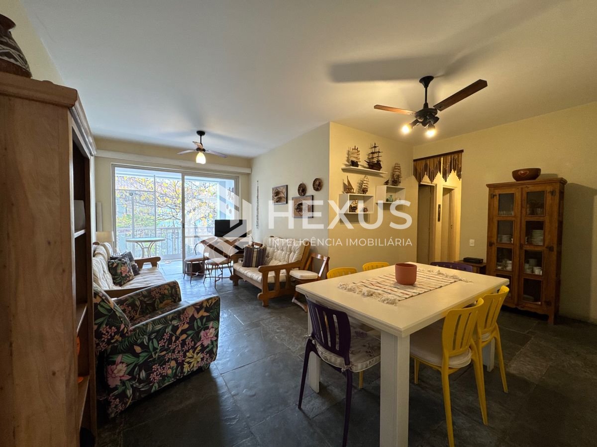 Apartamento em Pitangueiras — foto 1