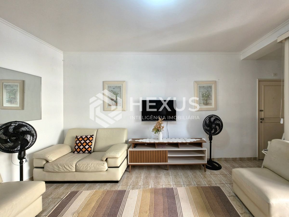 Foto 4 de Apartamento com varanda a 1 quadra da praia na região da Barra Funda nas Pitangueiras, Guarujá
