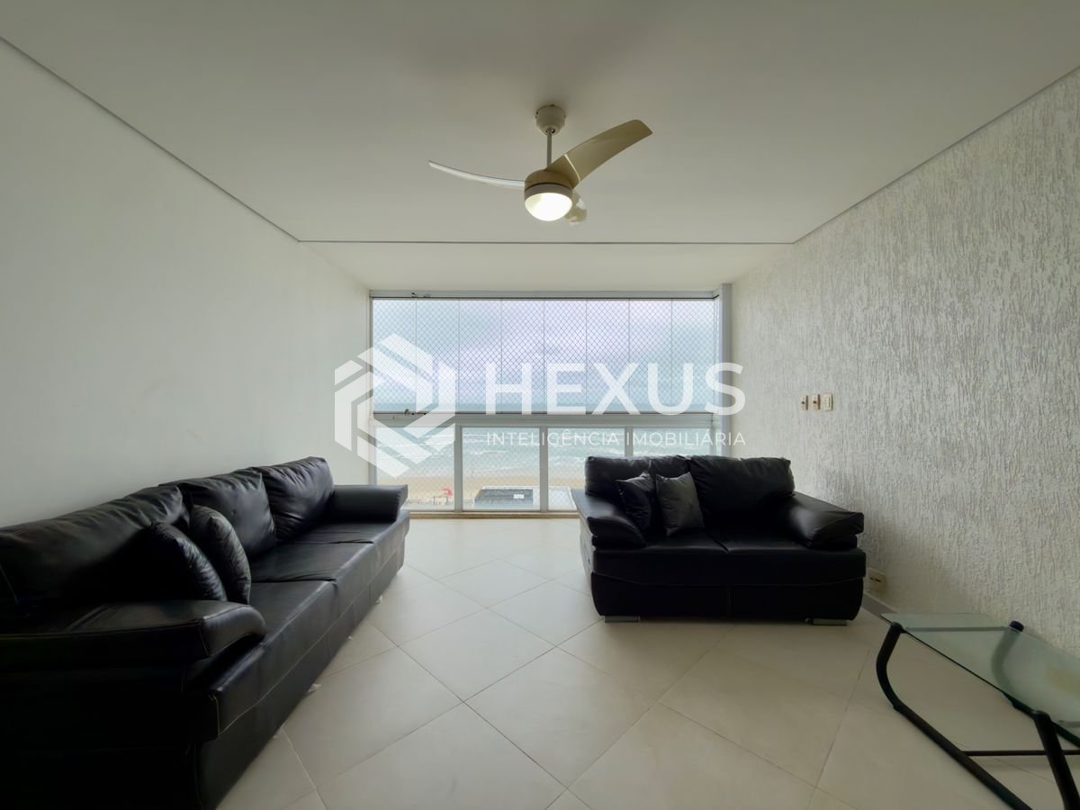 Foto 5 de Apartamento reformado frente mar com varanda vista mar na região do Centro nas Pitangueiras, Guarujá