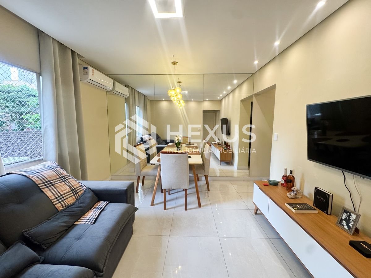 Foto 5 de Apartamento reformado a 450m da praia no Jardim Astúrias, Guarujá