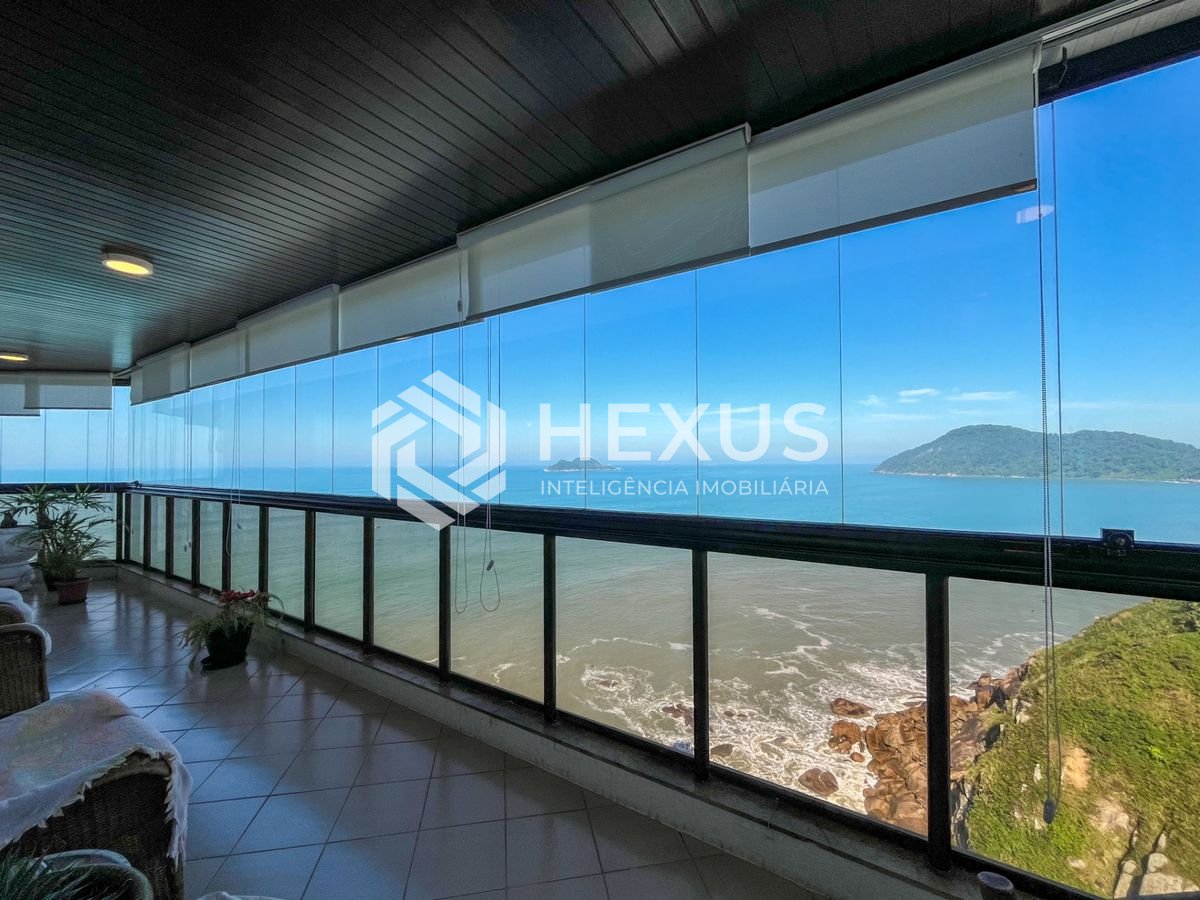 Foto 5 de Apartamento frente mar com varanda e lazer na região do Canto das Galhetas no Jardim Astúrias, Guarujá