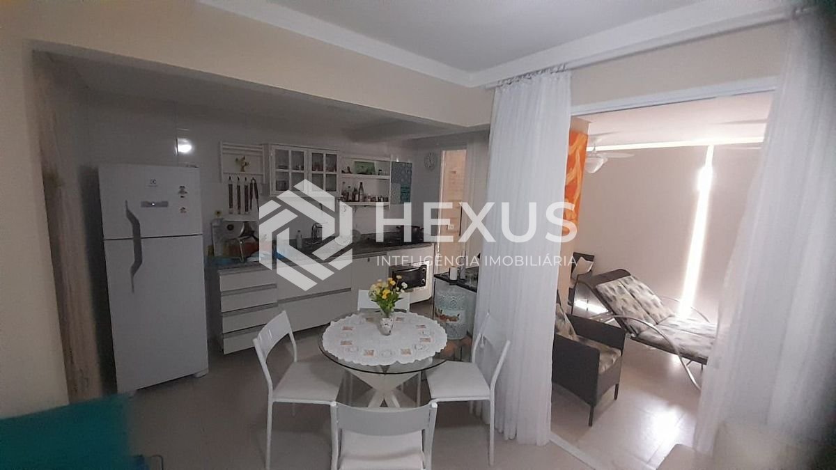 Foto 3 de Garden reformado com varanda gourmet e lazer a 200m da praia na Enseada, Guarujá