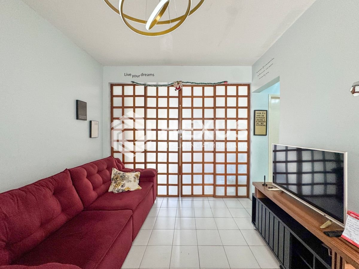Foto 3 de Apartamento na quadra mar da Praia das Pitangueiras à venda, Guarujá-SP