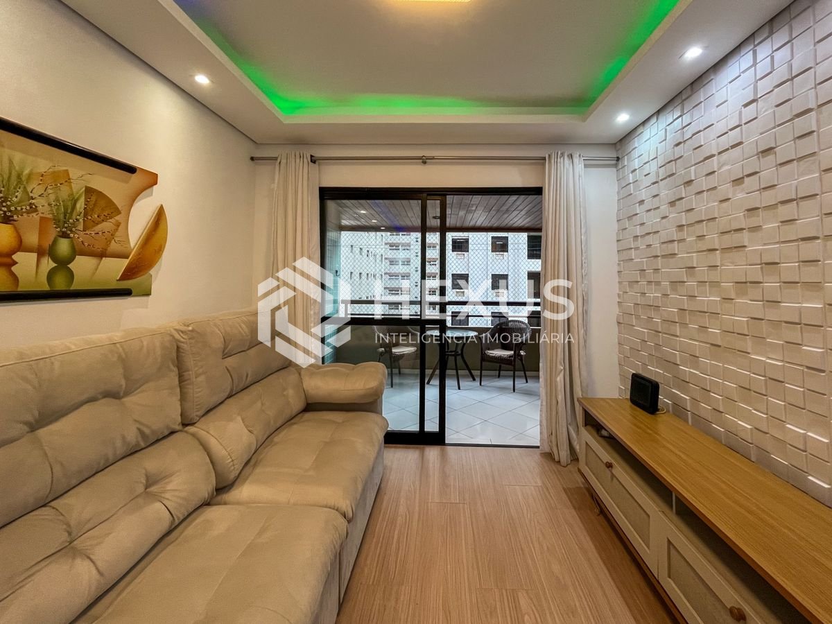 Foto 3 de Apartamento com varanda vista mar e lazer nas Pitangueiras, Guarujá