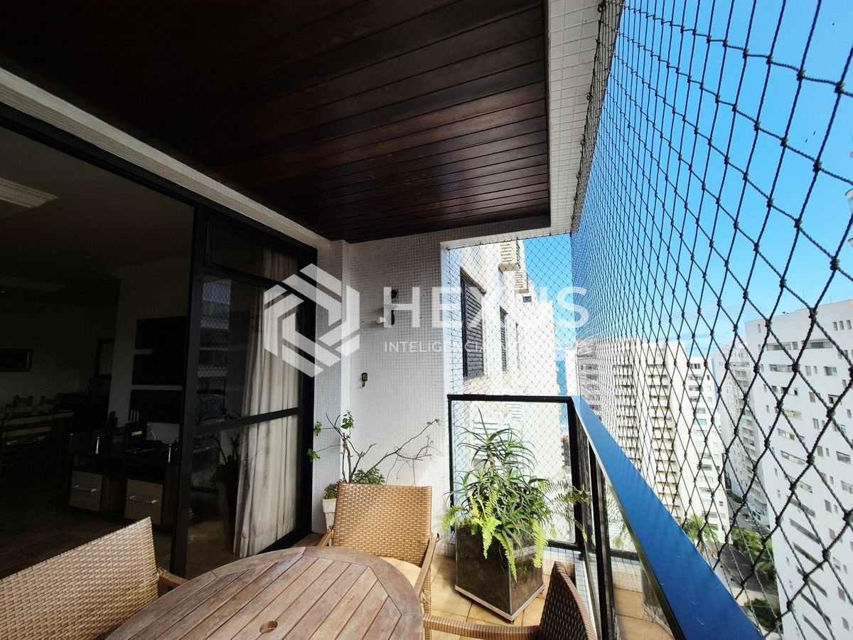Apartamento em Pitangueiras — foto 1