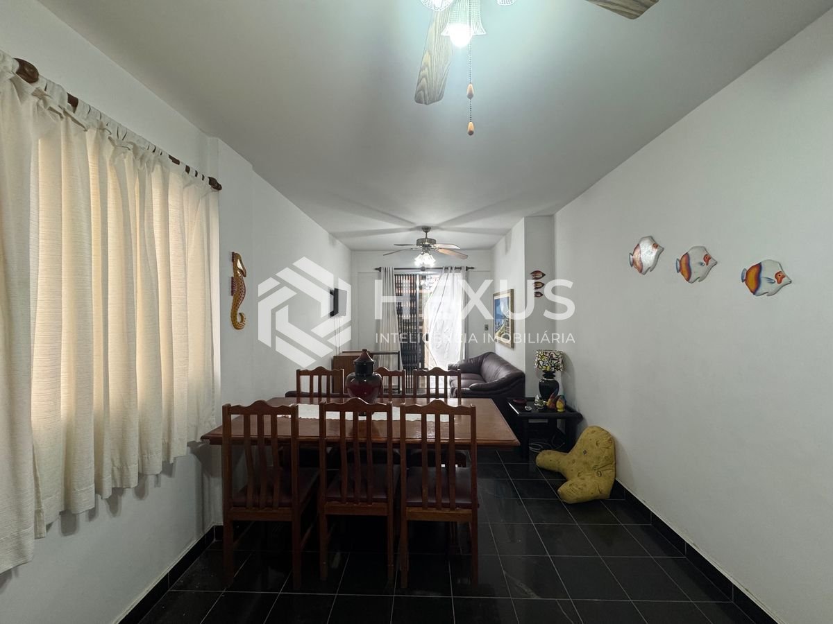 Foto 3 de Apartamento com varanda a 400m da praia na Brunella na Enseada, Guarujá