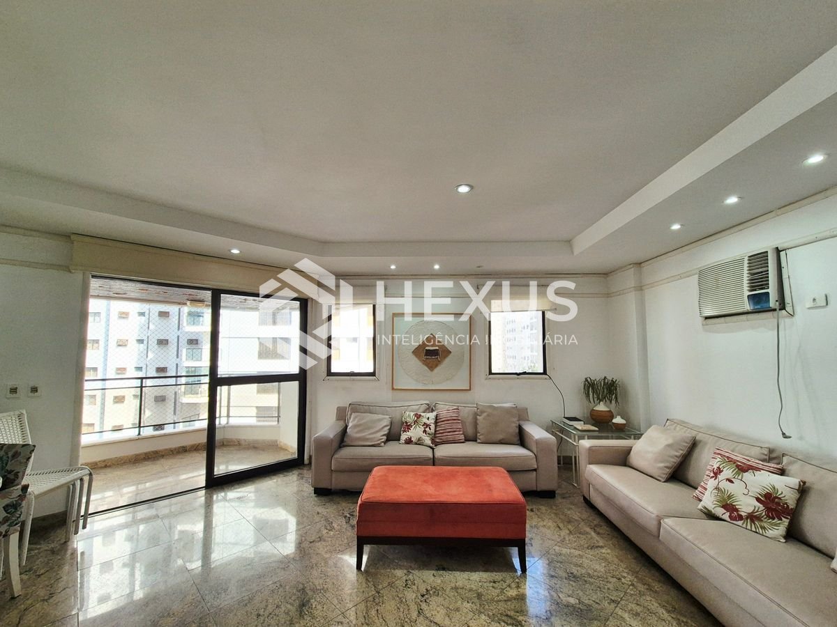 Foto 5 de Apartamento Duplex com varanda vista mar a 50m da praia nas Pitangueiras, Guarujá