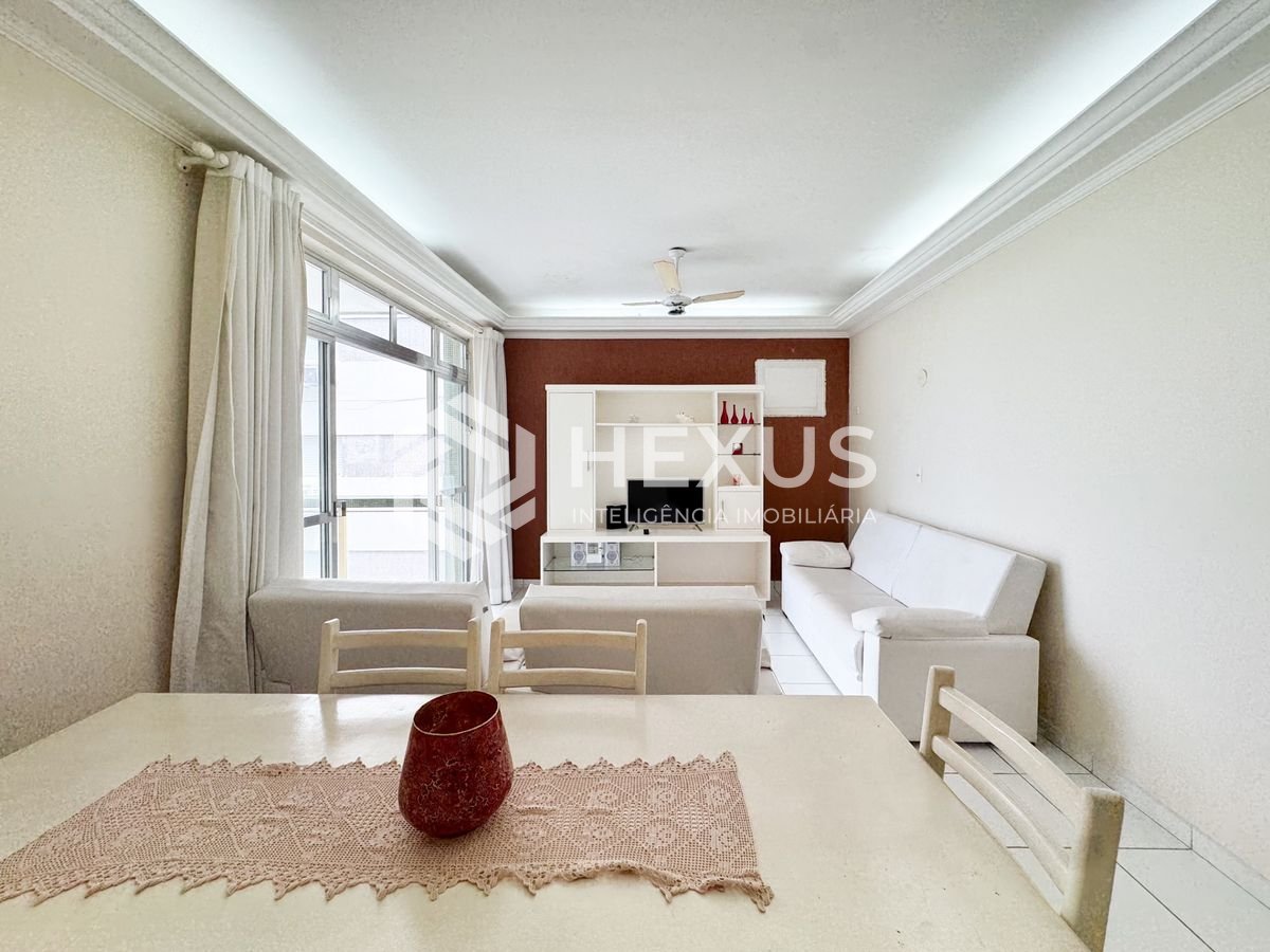 Foto 5 de Apartamento beira mar com varanda vista mar e lazer nas Pitangueiras, Guarujá